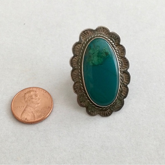 Vintage Native American Statement Ring - Sterling w Gel Chrysocolla - Size 5 - Picture 8 of 9